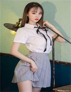 里美尤莉雅