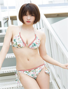 年幼的嫂子